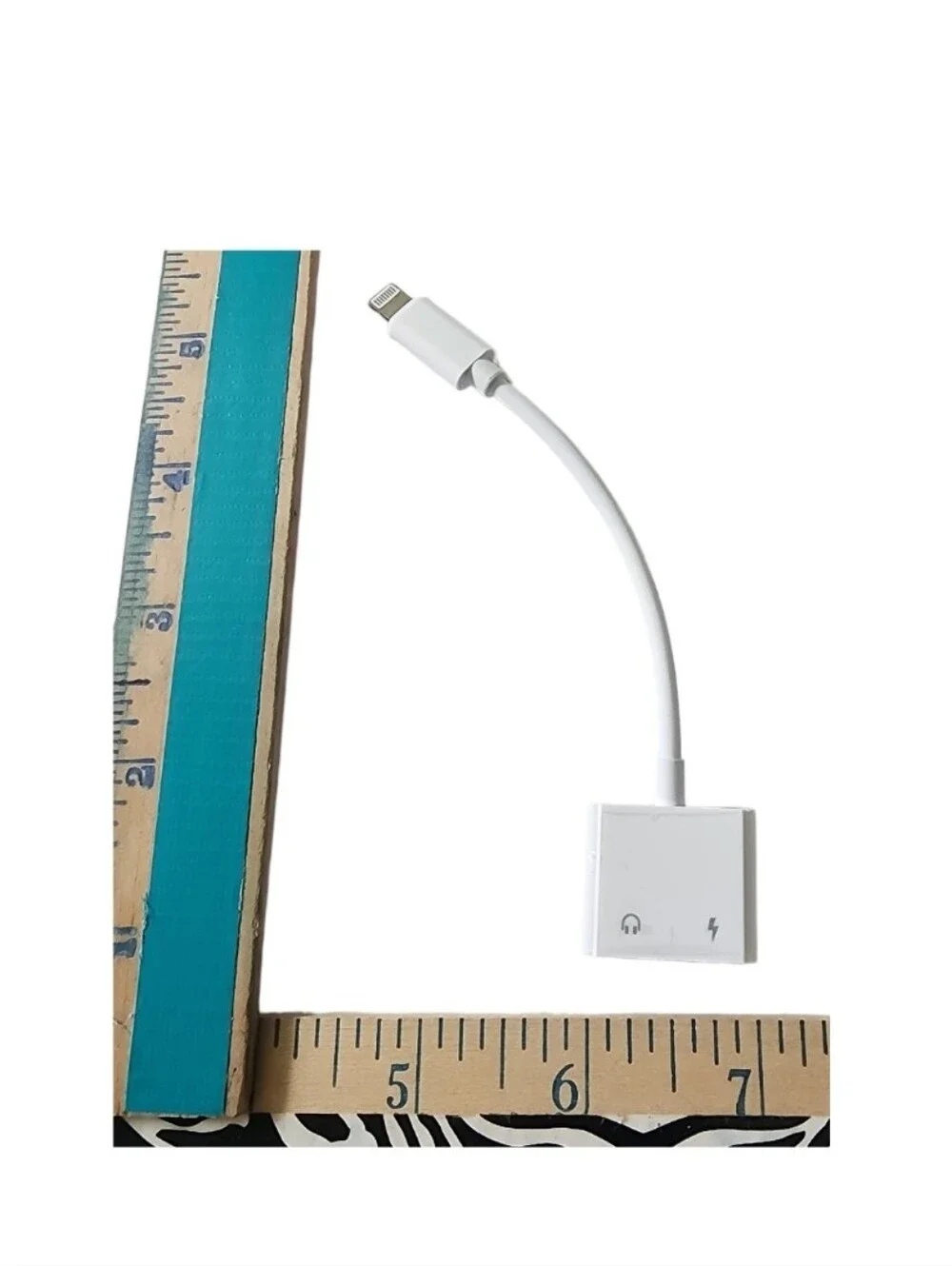 2-in-1 Lightning to Headphone Audio and Charger Adapter